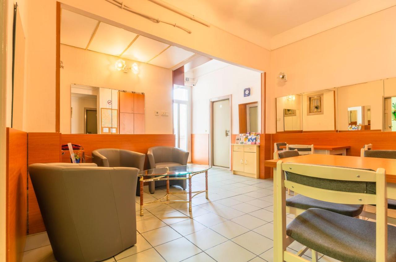 Eitans Guesthouse Budapest Bagian luar foto