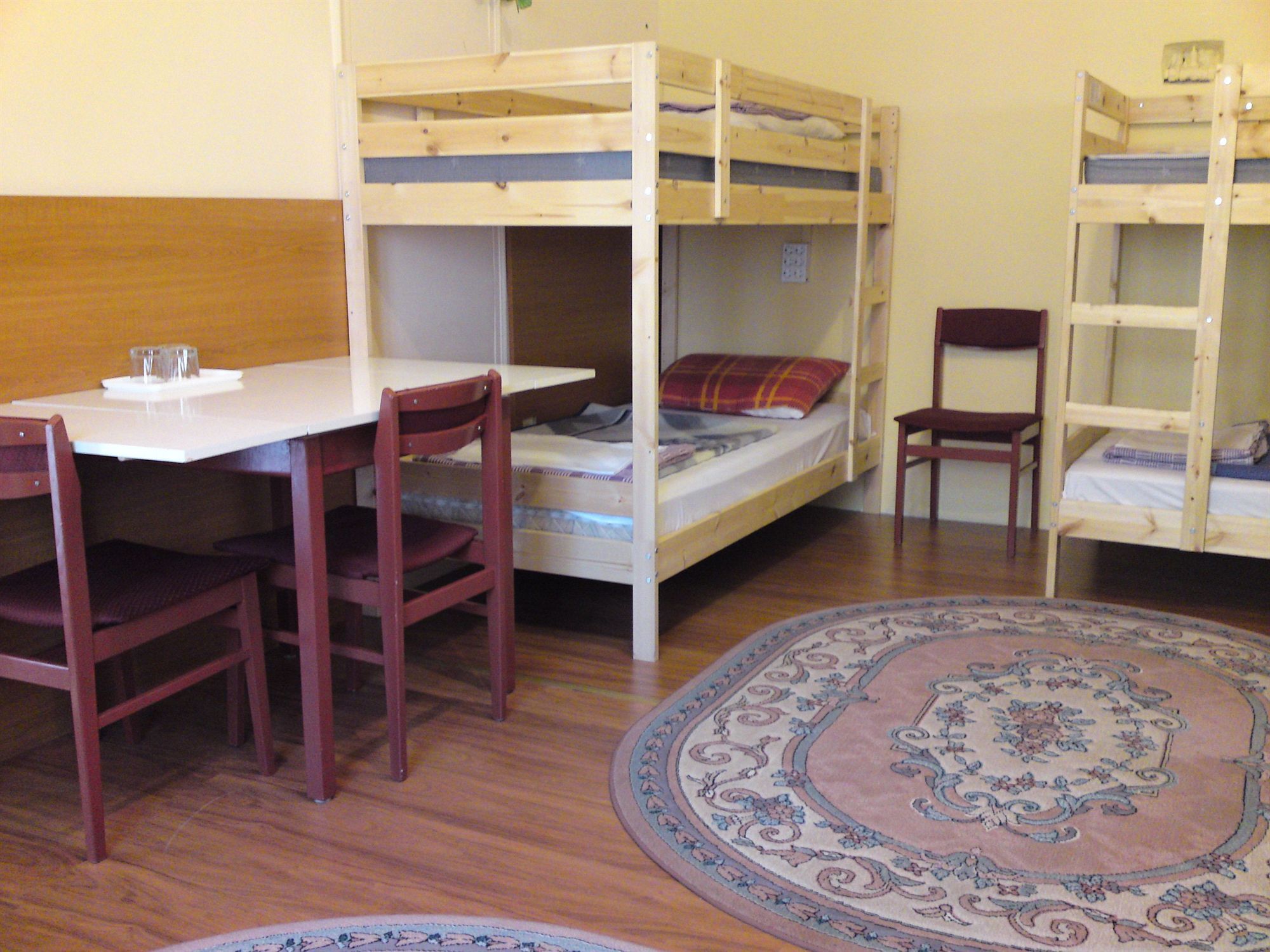 Eitans Guesthouse Budapest Bagian luar foto